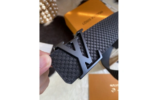 REP LOUIS B-1444-3E BELTS VUITTON 1231